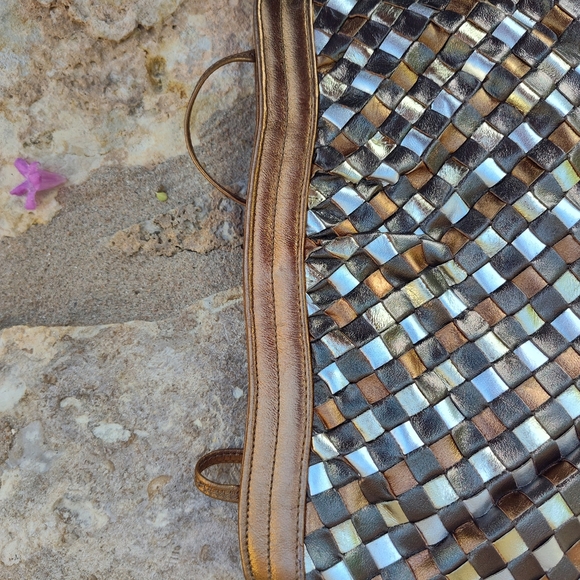VINTAGE Y2K Morris Moskowitz Gold Silver Copper Gunmetal Woven Clutch EUC - Picture 11 of 12